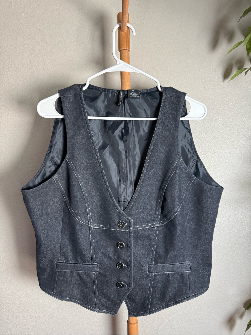 Denim Black Vest Top Women’s Size XL
